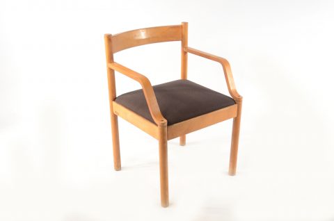Blagavaonska stolica